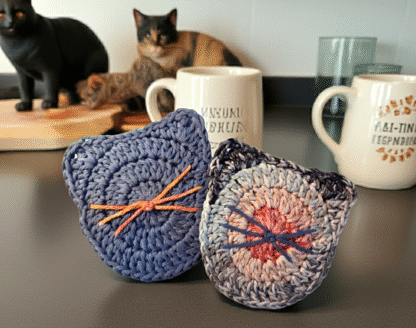 Kitty Crochet Coaster Set - Image 3